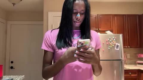 Dolly online show from February 5, 8:07 am