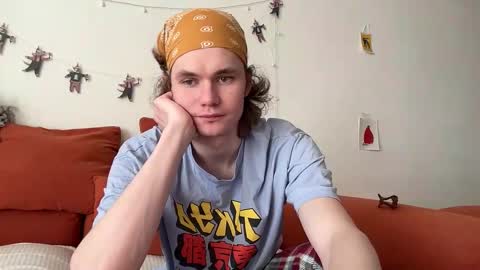 Di Alex online show from December 14, 9:37 am