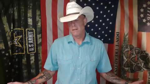 Snapshot of diabolic_yeti76 chatting on October 17, 6:01 pm Yeti online show from October 17, 6:01 pm