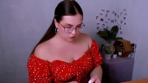 Kriss online show from April 8, 12:52 pm