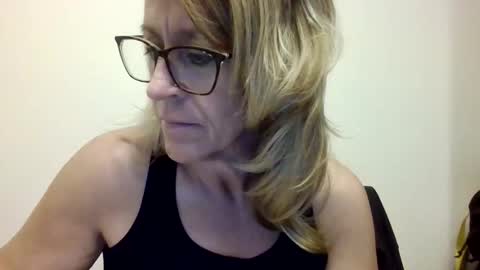 diamondafterdark online show from March 27, 1:22 am