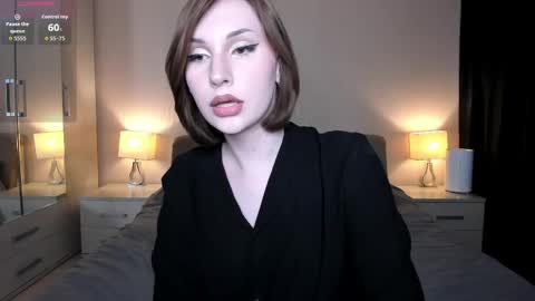 diana__rose online show from March 23, 7:19 pm