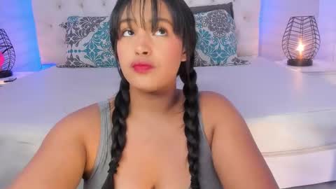 Diana Tamayo online show from March 2, 11:33 pm