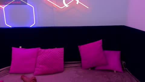 Diana  online show from November 30, 2:29 am