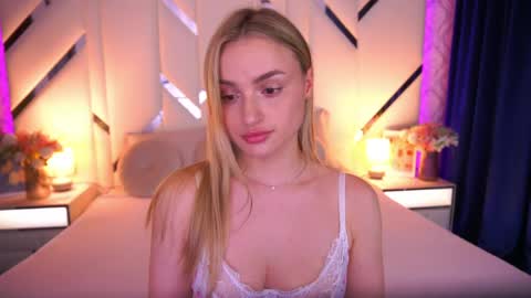 diana_nova online show from May 28, 2:48 pm