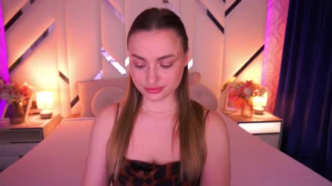 diana_nova online show from April 5, 6:43 am