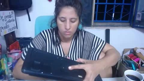 Snapshot of diana_rogu chatting on September 25, 5:25 am diana_rogu online show from September 25, 5:25 am