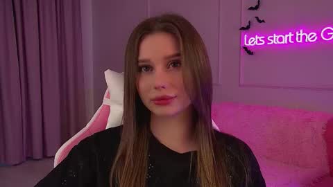 Snapshot of dianabecker chatting on October 15, 11:22 am Diana online show from October 15, 11:22 am