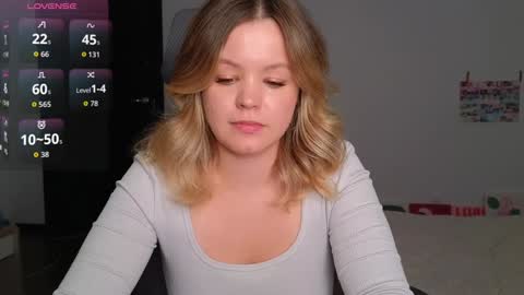 Snapshot of dianaholiday chatting on September 30, 11:21 am Olga online show from September 30, 11:21 am