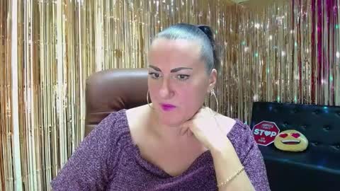Snapshot of dianamgg chatting on October 5, 5:20 pm Diana online show from October 5, 5:20 pm