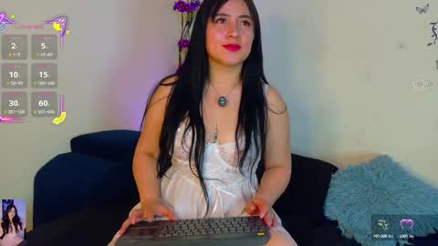 Snapshot of diane_1 chatting on October 10, 10:43 am DIANE online show from October 10, 10:43 am