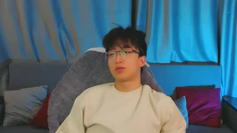 Adam online show from February 7, 2:42 pm