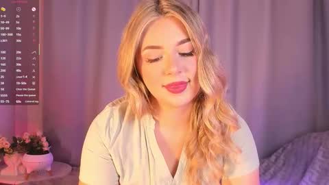 Snapshot of diannedibartolo chatting on September 18, 6:12 pm diannedibartolo online show from September 18, 6:12 pm