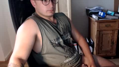 dickeeier96 online show from July 14, 7:46 am