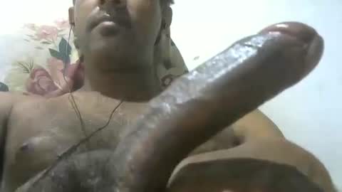 Snapshot of dickruss0070003 chatting on January 6, 8:57 am dick rus online show from January 6, 8:57 am