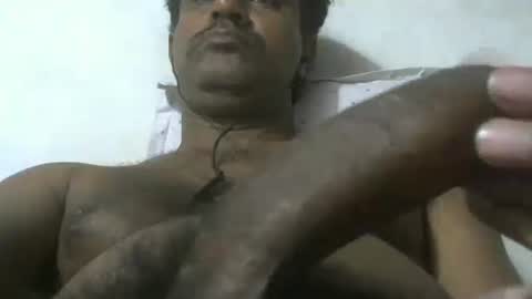 Snapshot of dickruss0070003 chatting on October 5, 5:42 pm dick rus online show from October 5, 5:42 pm