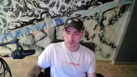 didismurf02 online show from November 13, 4:15 am