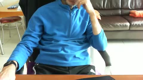 didonc from france..... online show from March 16, 9:02 am