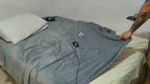 DIEGO CAZAS online show from July 12, 2:04 am