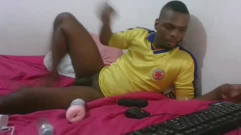 diegoldq22 online show from June 14, 12:21 am
