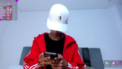 dikey_18 online show from February 3, 9:07 pm