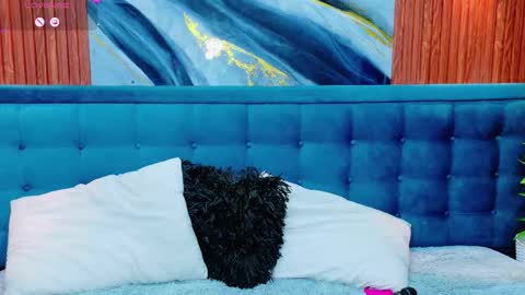  DILAN online show from March 11, 7:28 pm