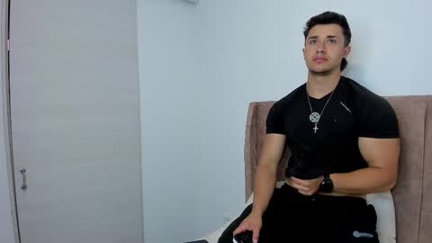 Snapshot of dilan_coy chatting on October 10, 9:52 pm Dilan Coy online show from October 10, 9:52 pm