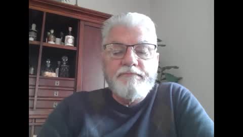 Dilbert online show from December 21, 5:18 pm