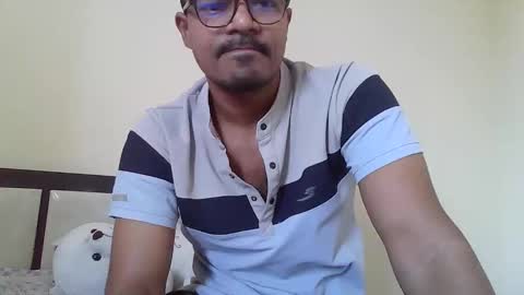 Snapshot of dilip_09 chatting on September 14, 3:09 am dilip_09 online show from September 14, 3:09 am