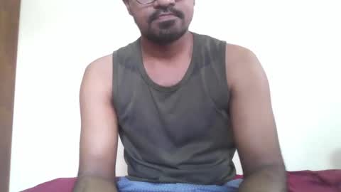 Snapshot of dilip_09 chatting on December 31, 8:04 am dilip_09 online show from December 31, 8:04 am