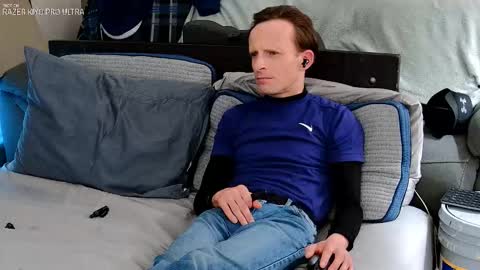 Dilldough405 online show from January 12, 7:43 pm