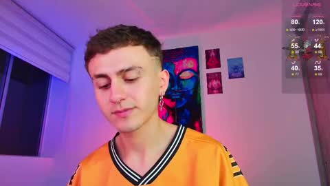 Julian Independent Model online show from December 16, 11:33 pm