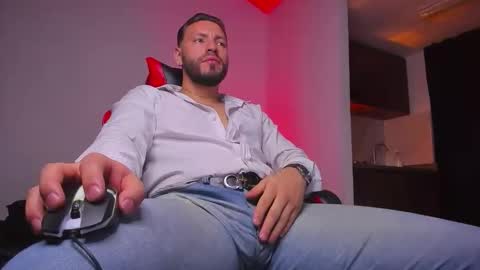 Angel Dimitri online show from February 25, 5:33 am