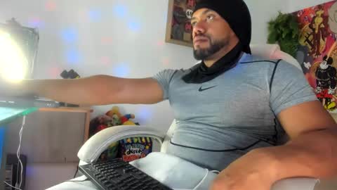 dimitry kyle mucle online show from October 18, 12:59 am