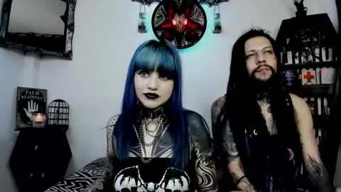 Snapshot of dimmuanddarkness chatting on September 11, 6:03 am dimmuanddarkness online show from September 11, 6:03 am