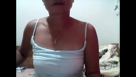 Snapshot of dimple_42 chatting on September 17, 11:24 am Dimple online show from September 17, 11:24 am