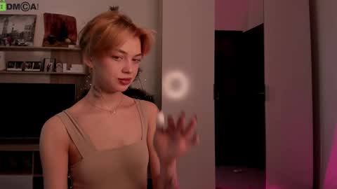 Dina online show from December 14, 8:31 am