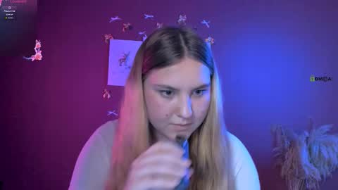 dina_bloom online show from January 14, 5:32 pm