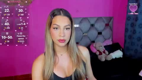 Snapshot of dione_sexyy chatting on October 2, 2:43 am IG dionemontecarlo19 online show from October 2, 2:43 am