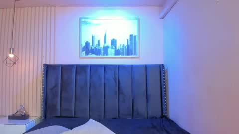 Cristal  online show from May 6, 3:23 am