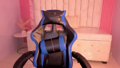 Diosa online show from April 11, 9:19 pm