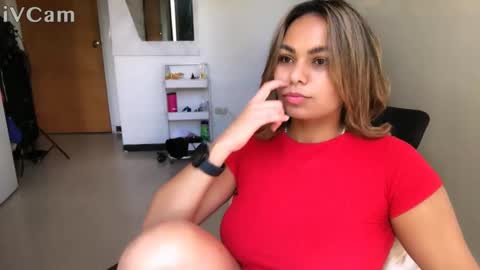 Snapshot of diosadeluniverso_ chatting on October 21, 12:32 pm diosadeluniverso_ online show from October 21, 12:32 pm