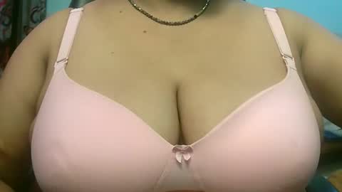 Snapshot of dipa2345 chatting on September 15, 5:42 am dipa2345 online show from September 15, 5:42 am