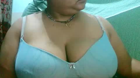 Snapshot of dipa2345 chatting on October 11, 10:02 pm dipa2345 online show from October 11, 10:02 pm