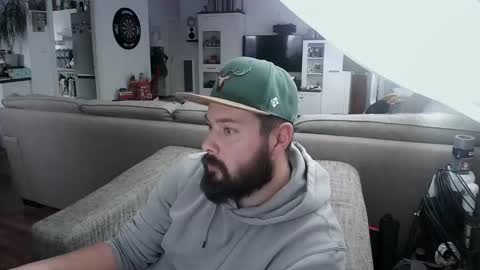 dirtboy18hh online show from January 5, 1:36 pm