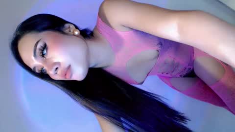 Snapshot of dirty_tease chatting on September 23, 8:08 am Cha-cha online show from September 23, 8:08 am