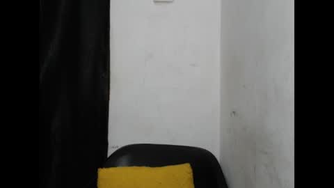 Dirtyangel online show from February 28, 9:46 am