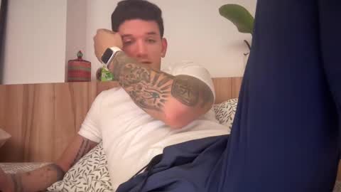 Snapshot of dirtyprettyboi chatting on March 10, 7:00 am buy tokens with link online show from March 10, 7:00 am
