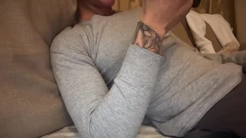 Snapshot of dirtyprettyboi chatting on January 30, 7:59 pm buy tokens with link online show from January 30, 7:59 pm