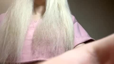 DitaMilton online show from March 11, 5:24 pm